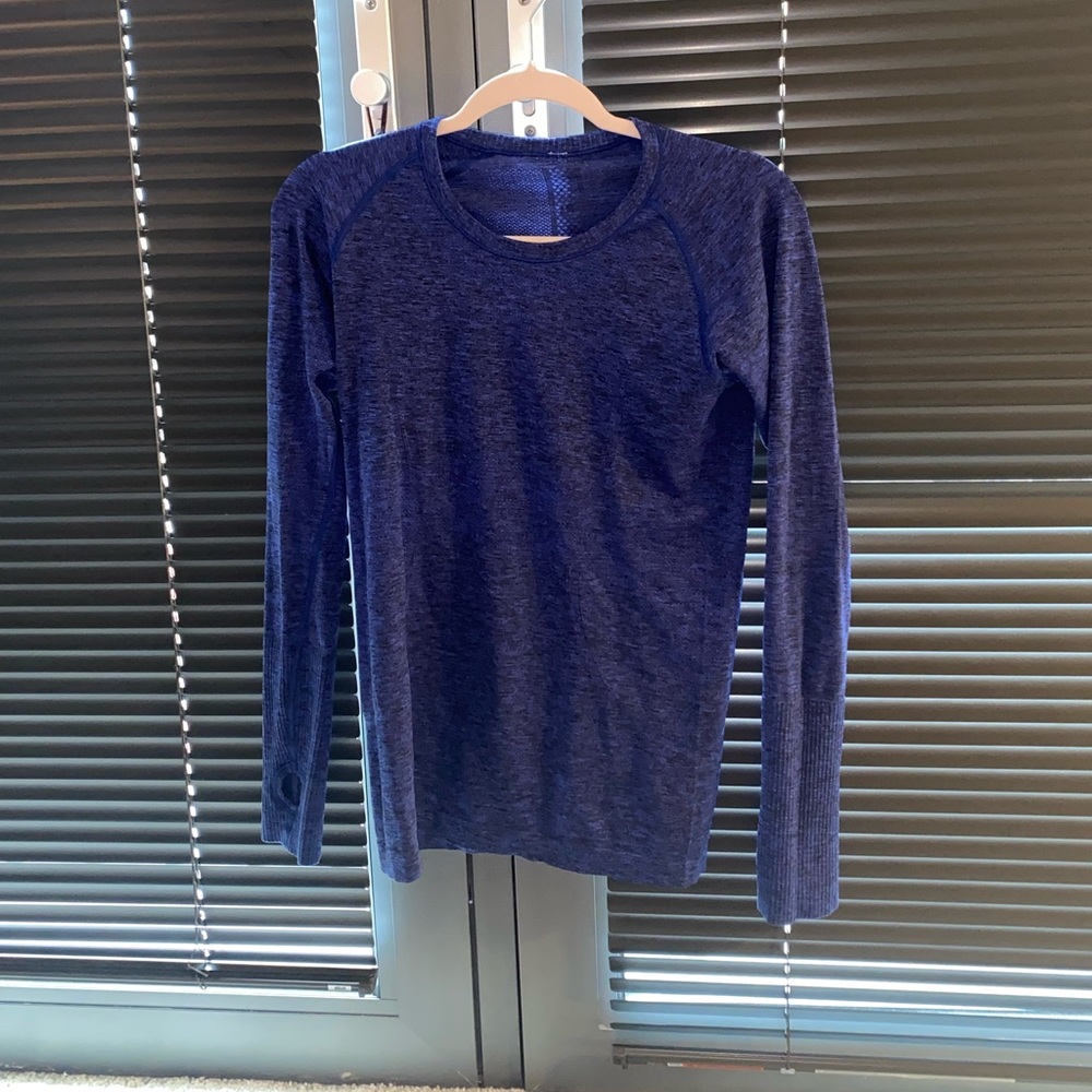 lululemon long sleeve blue top